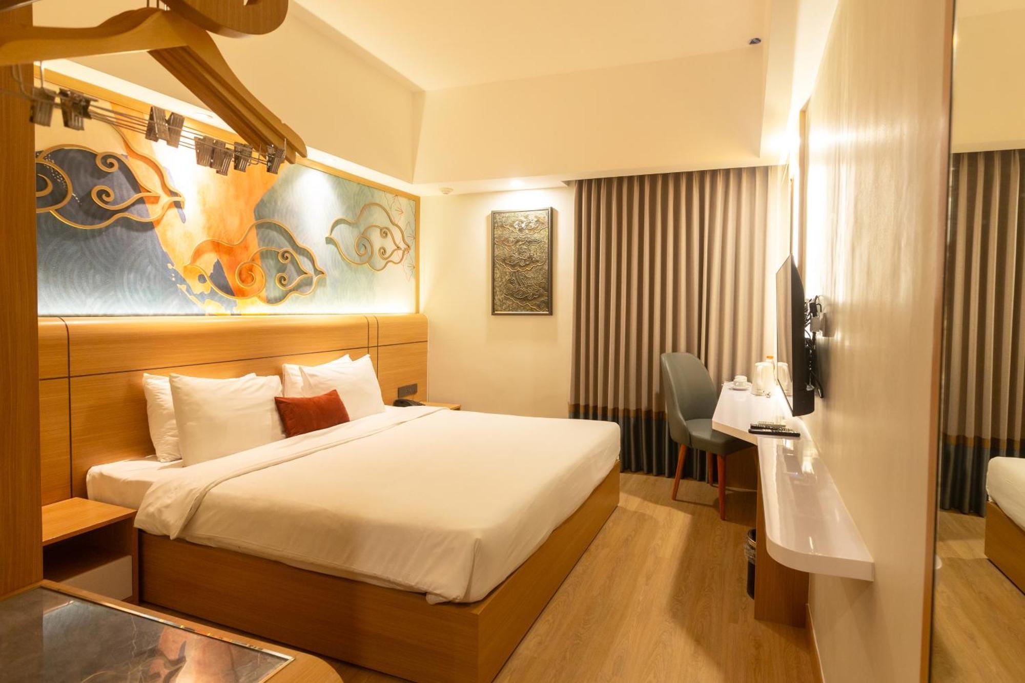Metland Hotel Cirebon Esterno foto